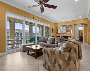 395 Aruba Circle - Photo Thumbnail 5