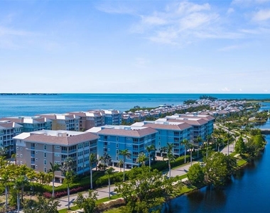 395 Aruba Circle - Photo Thumbnail 3