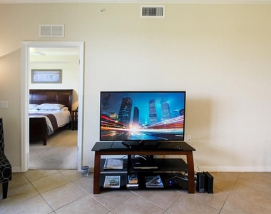 8403 Grand Estuary Trail - Photo Thumbnail 32