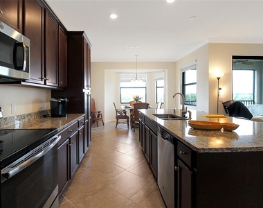 17006 Vardon Terrace - Photo Thumbnail 30