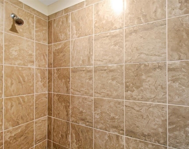 17006 Vardon Terrace - Photo Thumbnail 15