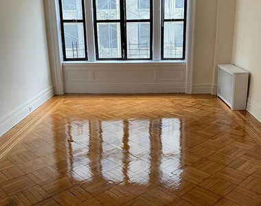 220 West 98th Street - Photo Thumbnail 3