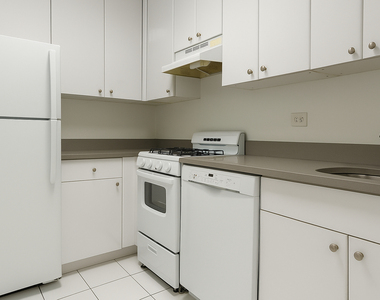 E 46th Street - Photo Thumbnail 2