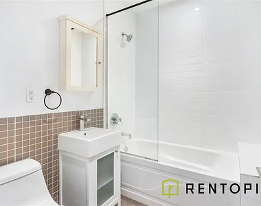 127 Lefferts Place - Photo Thumbnail 5