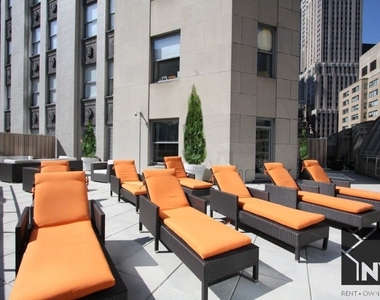 20 Exchange Place - Photo Thumbnail 5