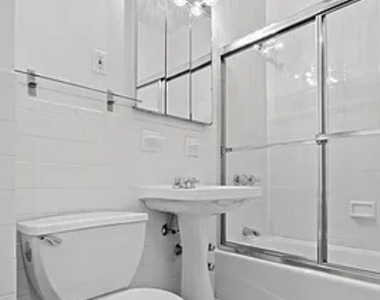 338 East 83rd Street - Photo Thumbnail 3