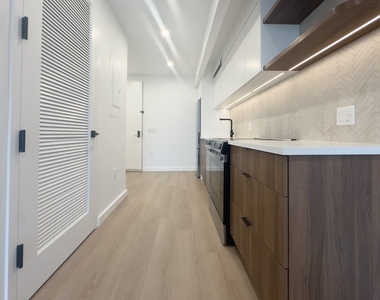 953 Dean Street - Photo Thumbnail 1
