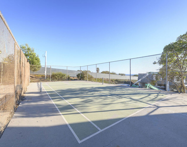 11958 Oceanaire Lane - Photo Thumbnail 17