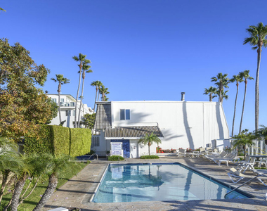 11958 Oceanaire Lane - Photo Thumbnail 16