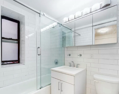 East 38th Street - Photo Thumbnail 8