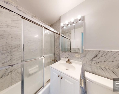 241 East 46th Street - Photo Thumbnail 2