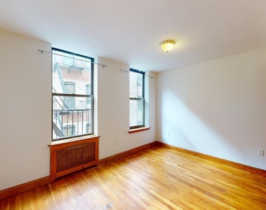 244 West 109th Street - Photo Thumbnail 3