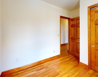 244 West 109th Street - Photo Thumbnail 5