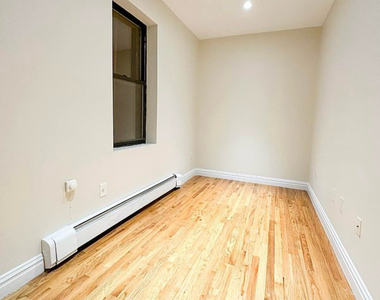 437 West 54th Street - Photo Thumbnail 6