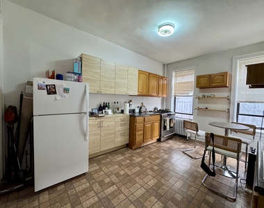 2016 2nd Avenue - Photo Thumbnail 6