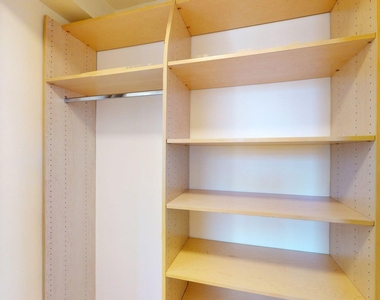 333 East 49th Street - Photo Thumbnail 5