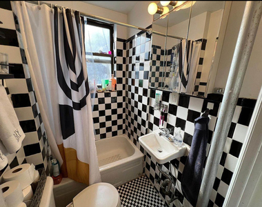 540 East 5th Street - Photo Thumbnail 6