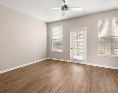 3920 Ivy Summit Ct - Photo Thumbnail 3