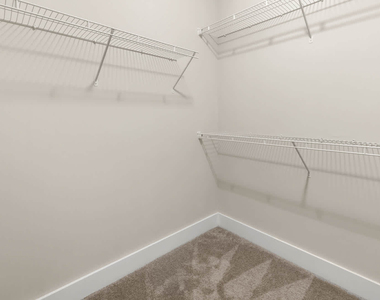 5310 Falls Dr - Photo Thumbnail 11