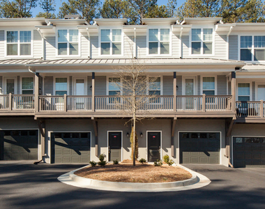 1000 Lexington Farms Dr - Photo Thumbnail 1