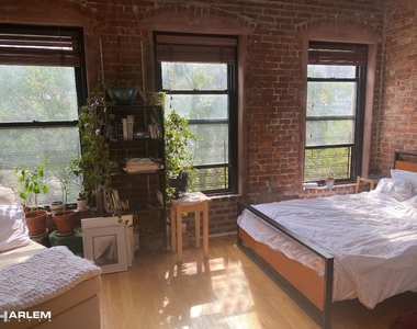 246 W 132nd Street - Photo Thumbnail 5