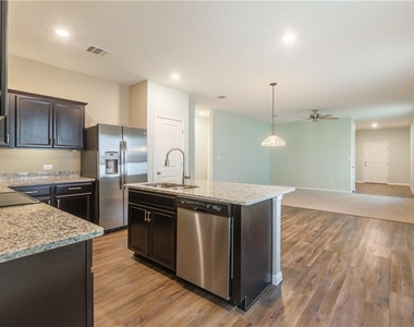 108 Athena Way - Photo Thumbnail 32