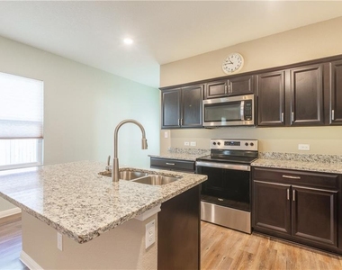 108 Athena Way - Photo Thumbnail 38