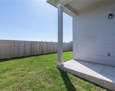 108 Athena Way - Photo Thumbnail 27