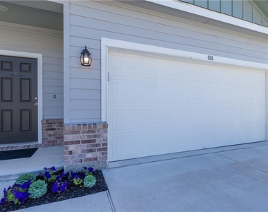 108 Athena Way - Photo Thumbnail 6
