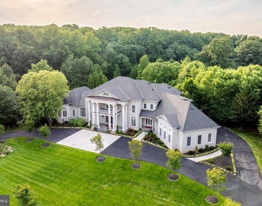 860 Nicholas Run Drive - Photo Thumbnail 6