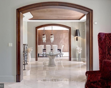 860 Nicholas Run Drive - Photo Thumbnail 51
