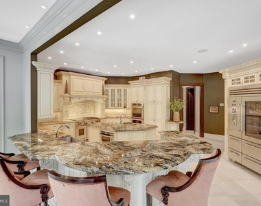 860 Nicholas Run Drive - Photo Thumbnail 69
