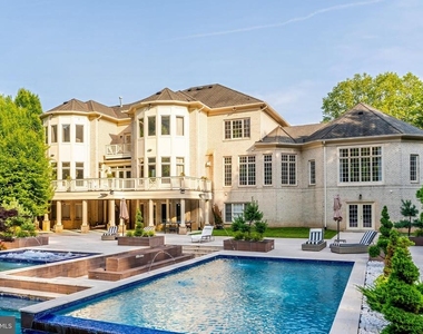 860 Nicholas Run Drive - Photo Thumbnail 12