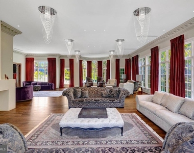 860 Nicholas Run Drive - Photo Thumbnail 57