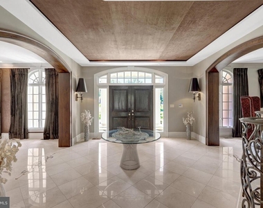 860 Nicholas Run Drive - Photo Thumbnail 43