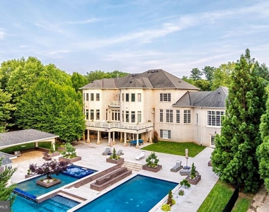 860 Nicholas Run Drive - Photo Thumbnail 2