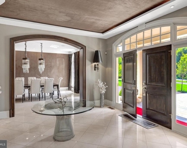 860 Nicholas Run Drive - Photo Thumbnail 44