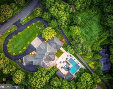 860 Nicholas Run Drive - Photo Thumbnail 24