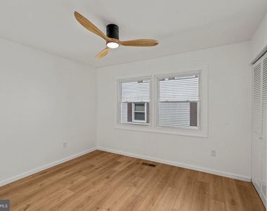 29 Hinsdale Lane - Photo Thumbnail 18