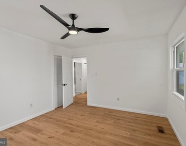 29 Hinsdale Lane - Photo Thumbnail 21