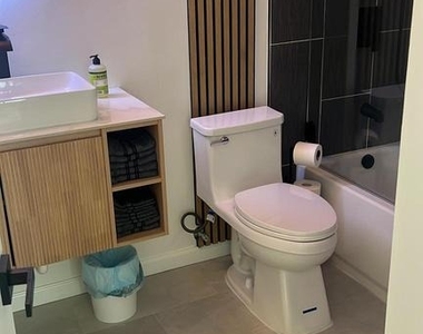 29 Hinsdale Lane - Photo Thumbnail 35
