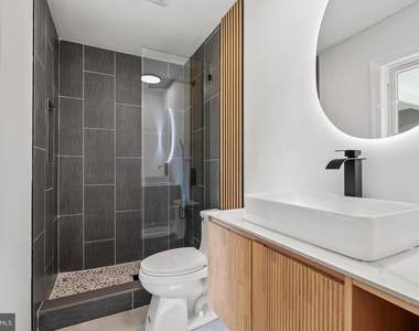 29 Hinsdale Lane - Photo Thumbnail 25
