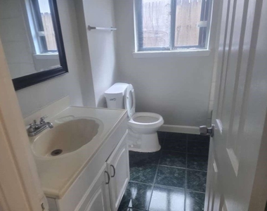 11706 N Kathy Avenue - Photo Thumbnail 13