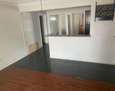 11706 N Kathy Avenue - Photo Thumbnail 5