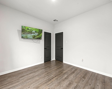11323 Cora Lane - Photo Thumbnail 34