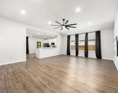 11323 Cora Lane - Photo Thumbnail 10