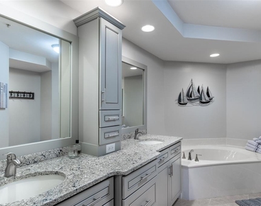 3313 Sunset Key Cir - Photo Thumbnail 37