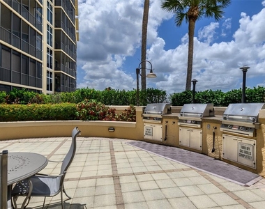 3313 Sunset Key Cir - Photo Thumbnail 52