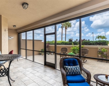3313 Sunset Key Cir - Photo Thumbnail 2