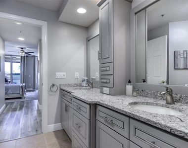 3313 Sunset Key Cir - Photo Thumbnail 41